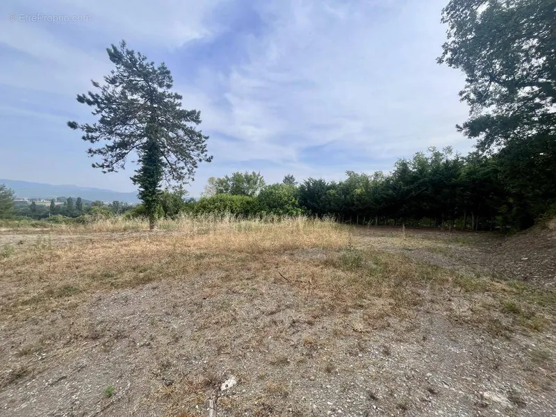 Photo Terrain à Saint-Lager-Bressac au prix de 128 900€
