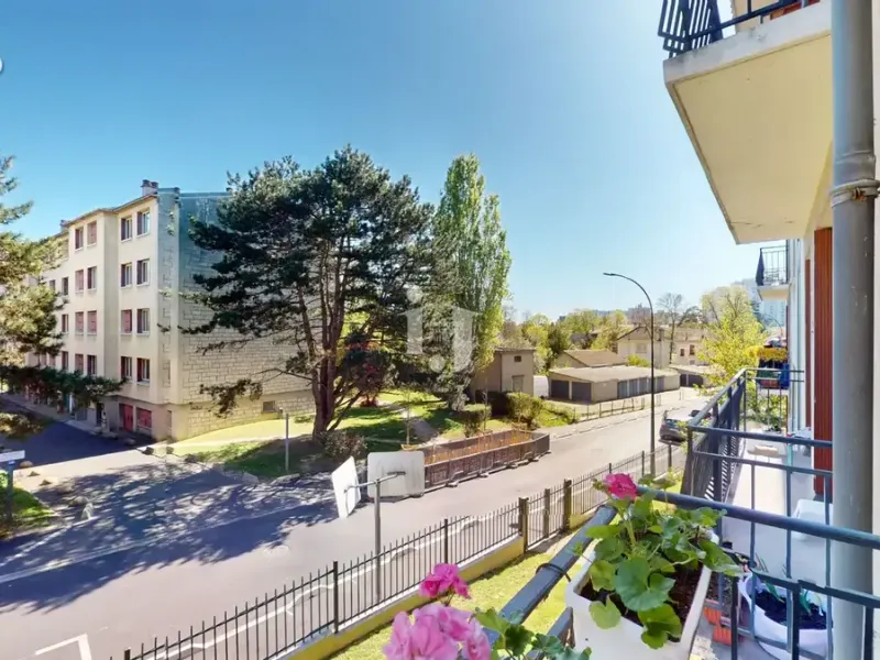 Photo Appartement à Epinay-Sur-Seine au prix de 177 000€