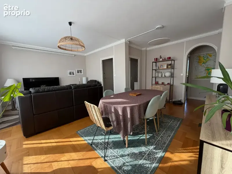 Photo Appartement à Lons-Le-Saunier au prix de 136 000€
