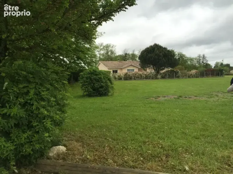 Photo Terrain à Parentis-En-Born au prix de 105 000€