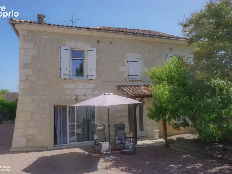 Photo Maison à Brantome au prix de 235 000€