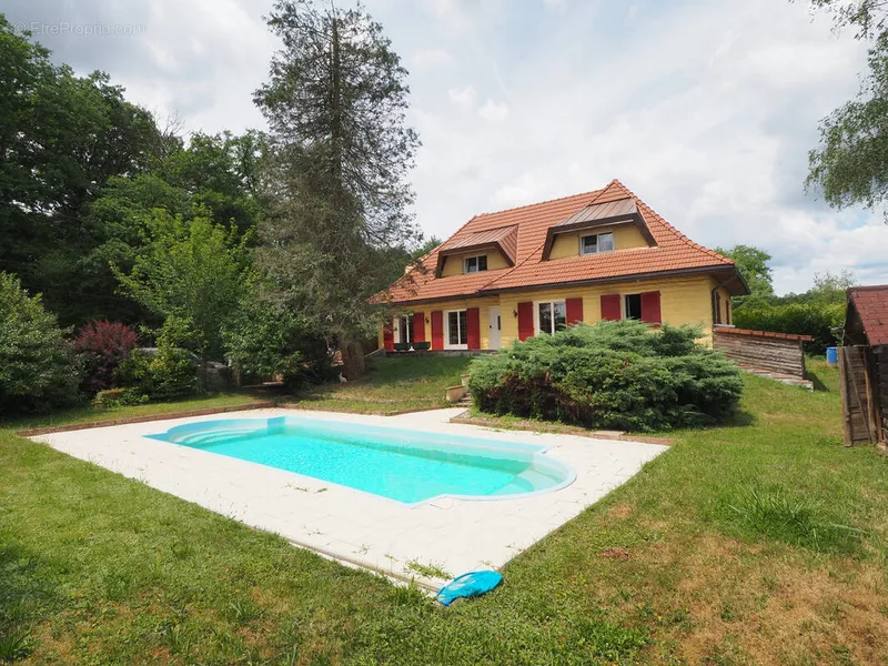 Photo Maison à Eloie au prix de 230 000€