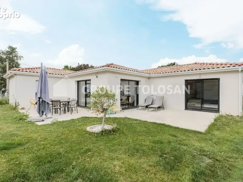 Photo Maison à Lanta au prix de 378 000€