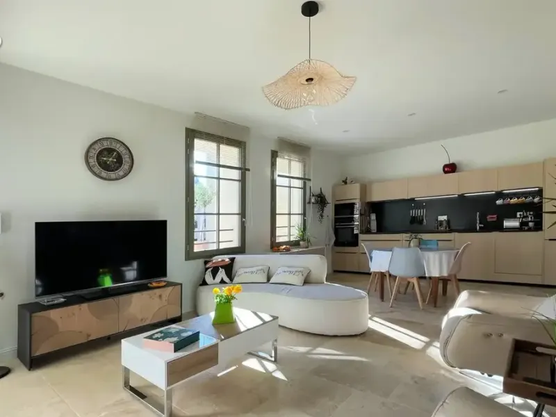 Photo Appartement à Uzes au prix de 472 000€