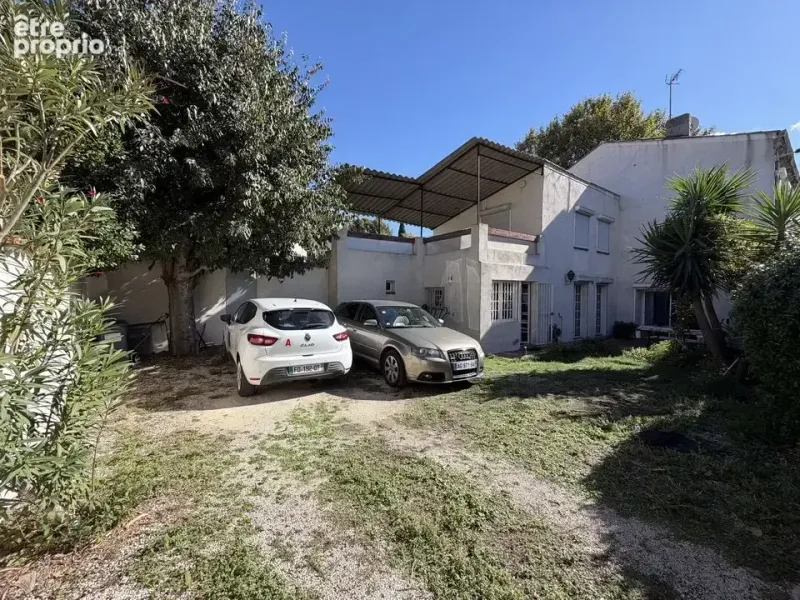 Maison a vendre T5 - 13011 - Accates - Camoins - jardin -