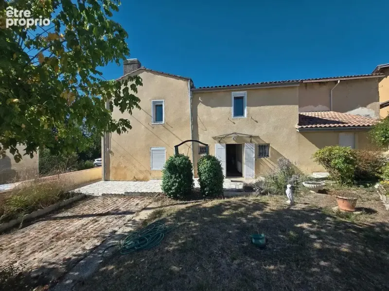 Photo Maison à Sainte-Croix-Du-Mont au prix de 178 000€