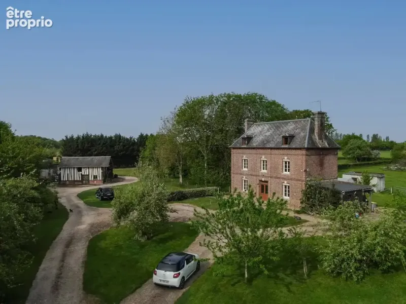 Photo Maison à Bernay au prix de 365 000€