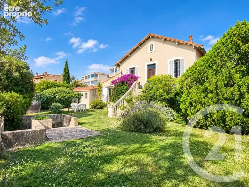 Photo Maison à Bandol au prix de 730 000€