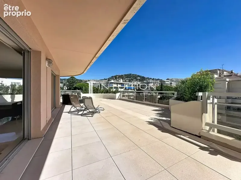 Photo Appartement à Cannes au prix de 1 590 000€