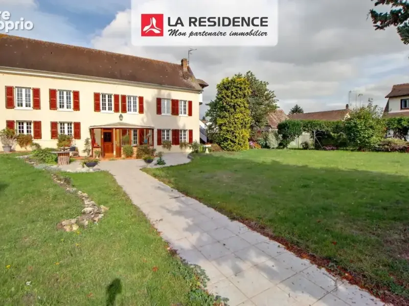 Photo Maison à Aubevoye au prix de 296 000€