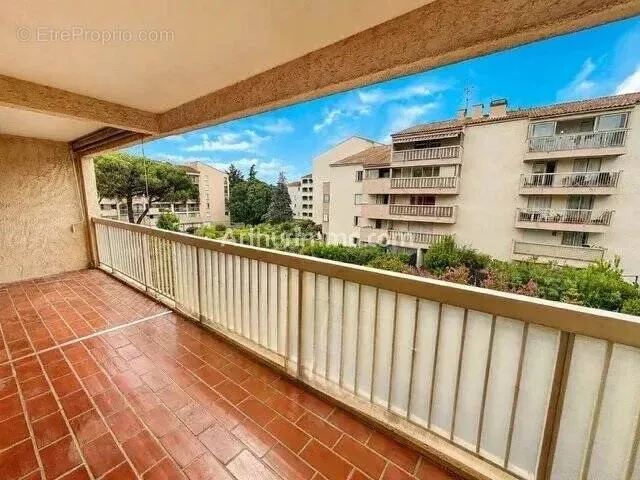 Photo Appartement à Sainte-Maxime au prix de 237 000€