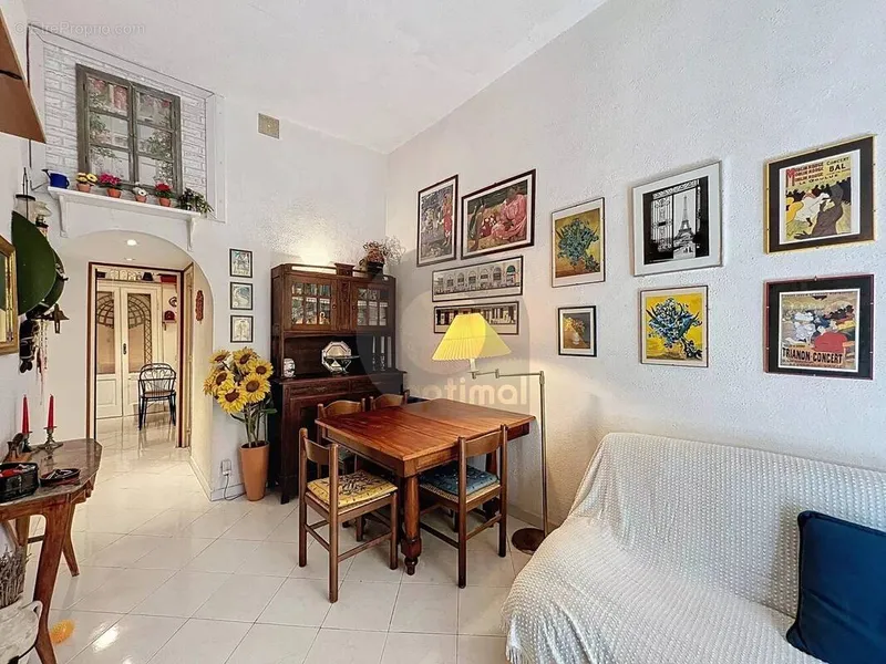 Photo Appartement à Menton au prix de 260 000€