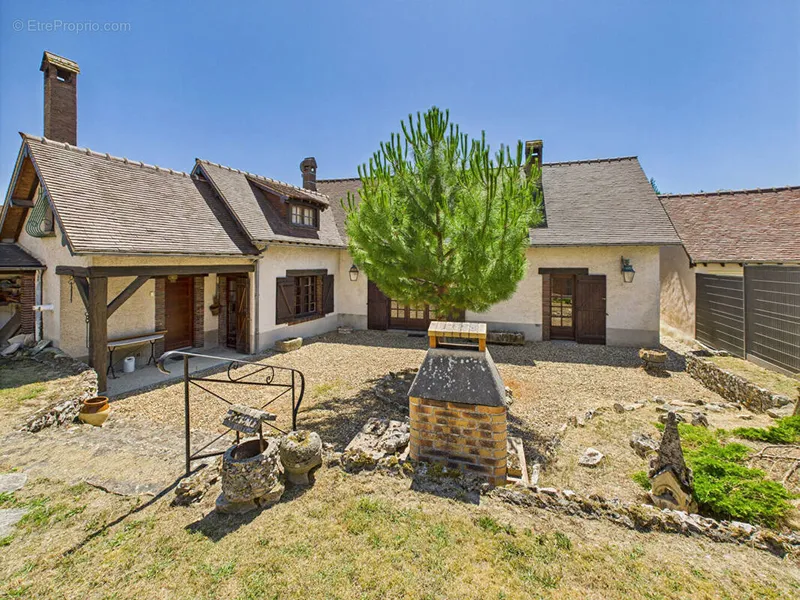 Photo Maison à Nogent-Le-Roi au prix de 210 000€