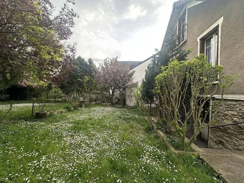 Photo Maison à Creteil au prix de 405 000€
