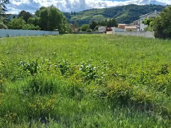 Photo Terrain à Tournon-Sur-Rhone au prix de 87 650€