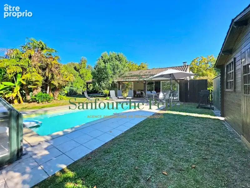Photo Maison à Sarlat-La-Caneda au prix de 196 000€