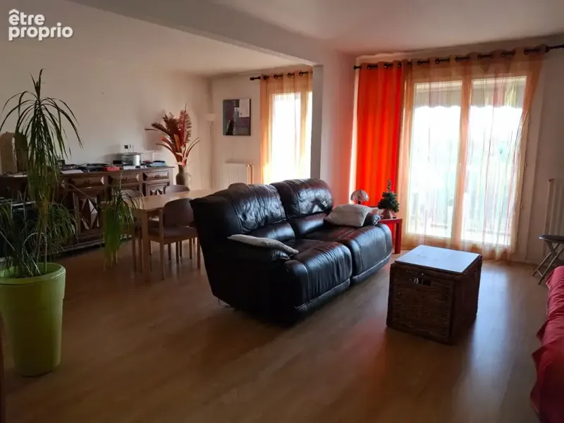 Photo Appartement à Corbas au prix de 229 000€