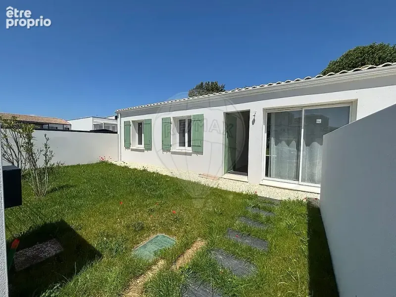 Photo Maison à Vaux-Sur-Mer au prix de 450 000€