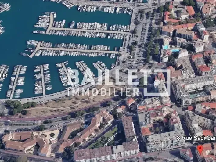 Photo Commerce à Antibes au prix de 450 000€