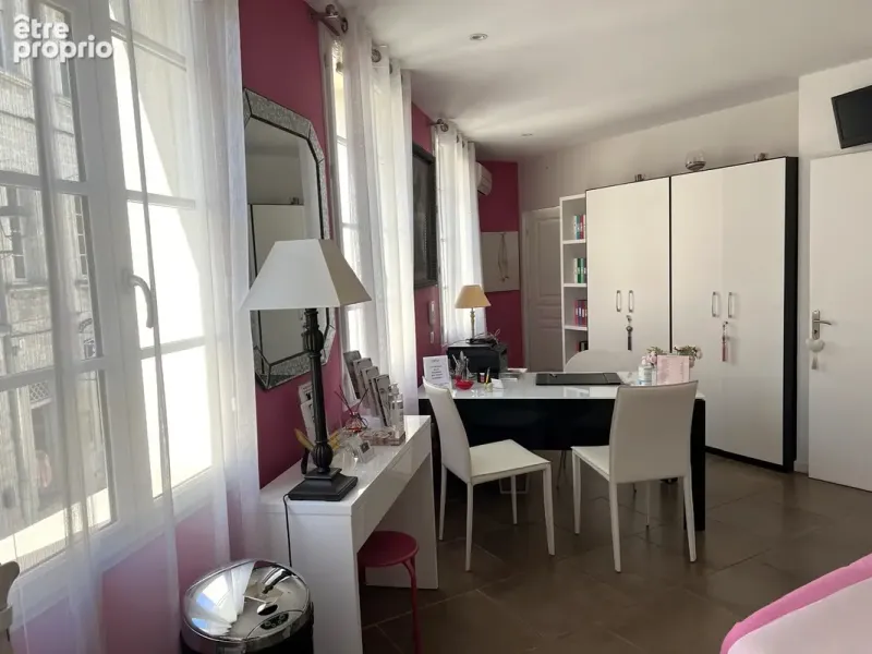 Photo Appartement à Villeneuve-Les-Avignon au prix de 263 000€