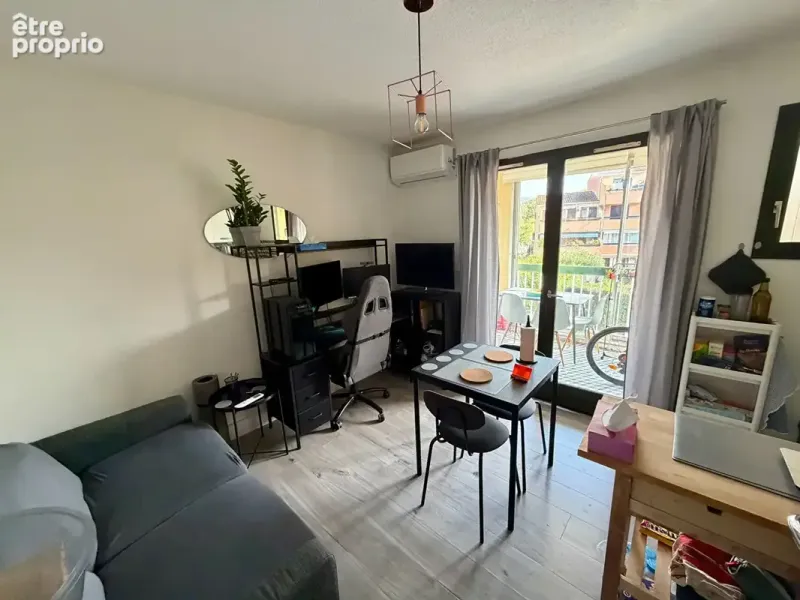Photo Appartement à Sanary-Sur-Mer au prix de 188 000€