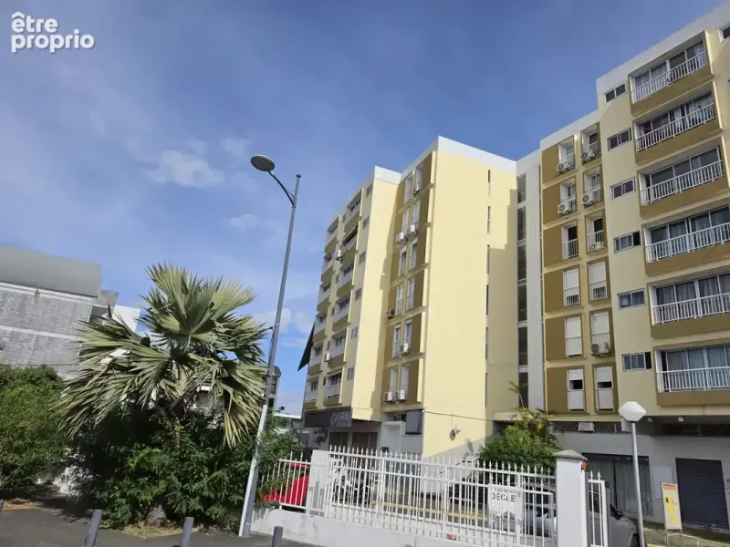 Photo Appartement à Saint-Denis au prix de 374 500€