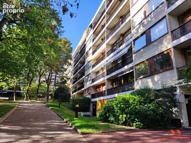 Photo Appartement à La Celle-Saint-Cloud au prix de 110 000€