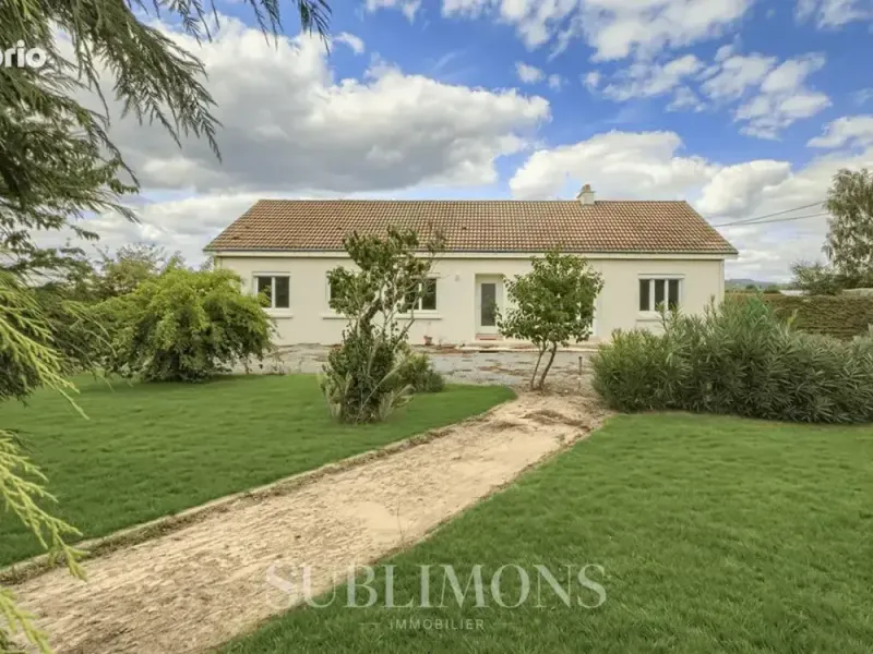 Photo Maison à La Chapelle-Basse-Mer au prix de 210 000€