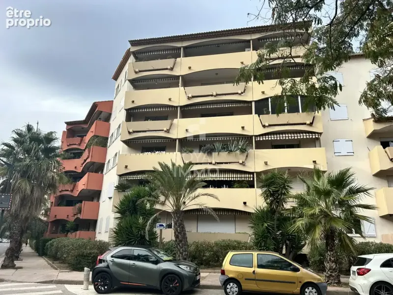 Photo Appartement à Hyeres au prix de 296 000€