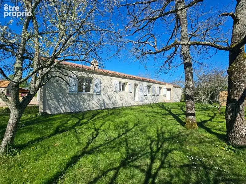 Photo Maison à Bourneau au prix de 195 000€