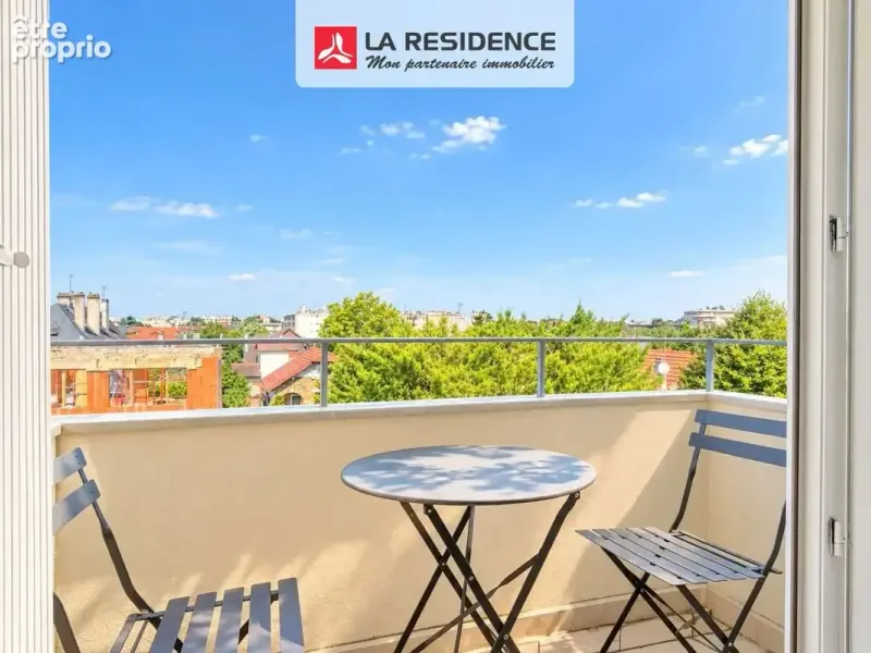 Photo Appartement à Saint-Maur-Des-Fosses au prix de 240 000€