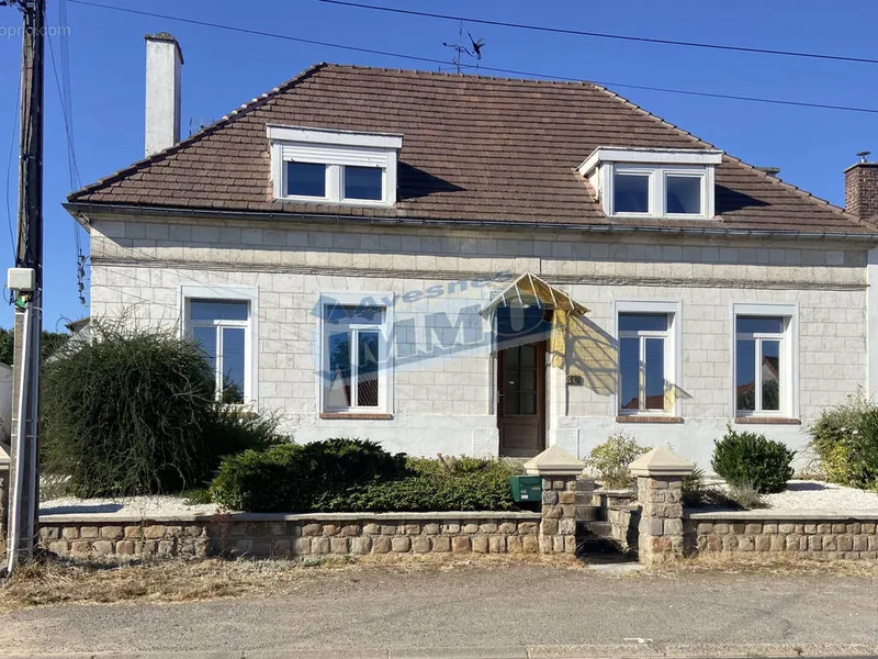 Photo Maison à Agnez-Les-Duisans au prix de 212 000€