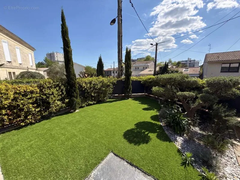 Photo Maison à Bordeaux au prix de 995 000€