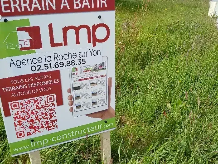 Photo Terrain à L'herbergement au prix de 87 000€