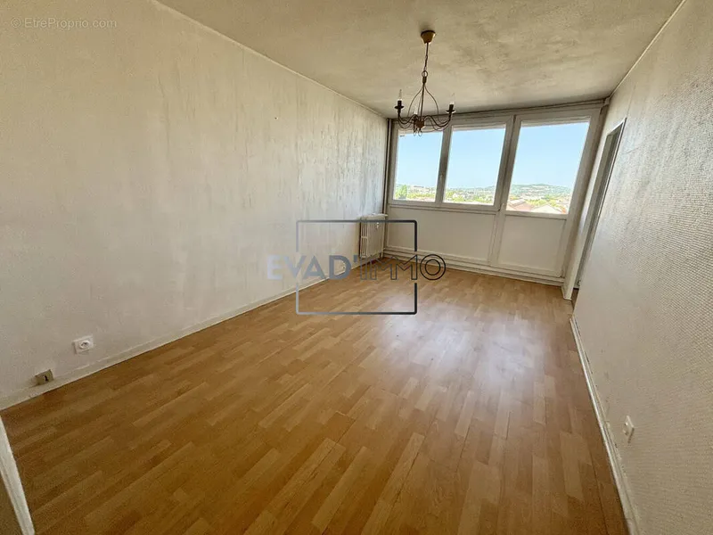Photo Appartement à Saint-Etienne au prix de 53 000€