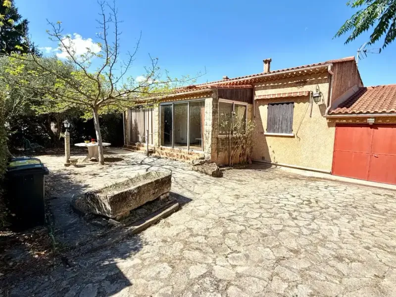 Photo Maison à Les Angles au prix de 232 000€