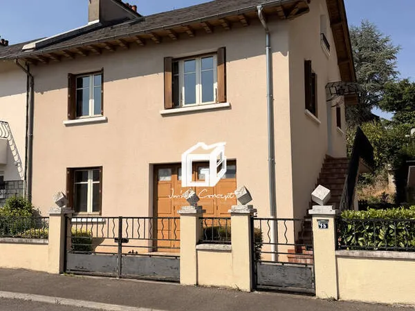 Photo Maison à Le Monastere au prix de 170 000€