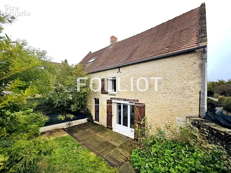 Photo Maison à Douvres-La-Delivrande au prix de 259 000€