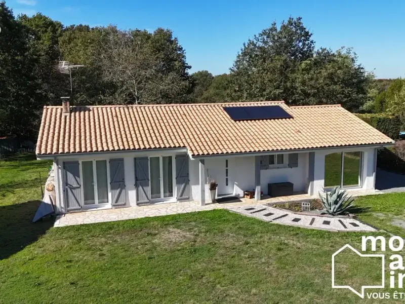 Photo Maison à La Sauve au prix de 300 000€