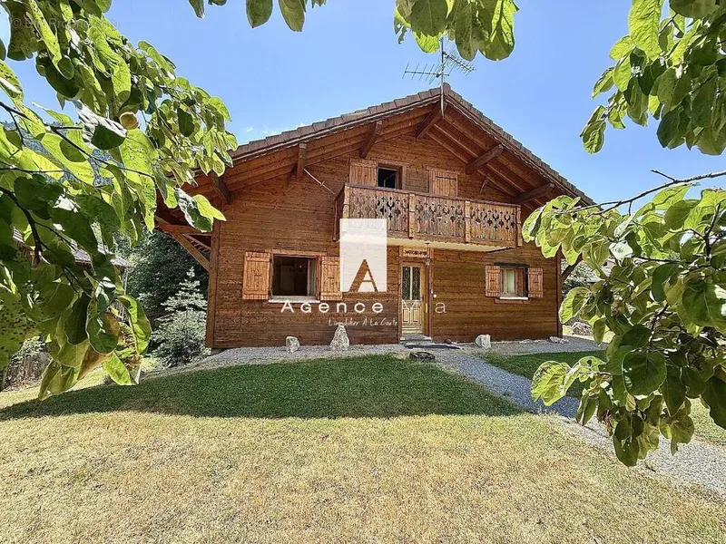 Photo Maison à Lullin au prix de 515 000€