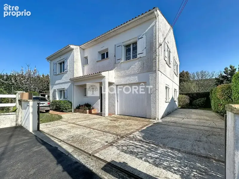 Photo Maison à Rochefort au prix de 262 000€