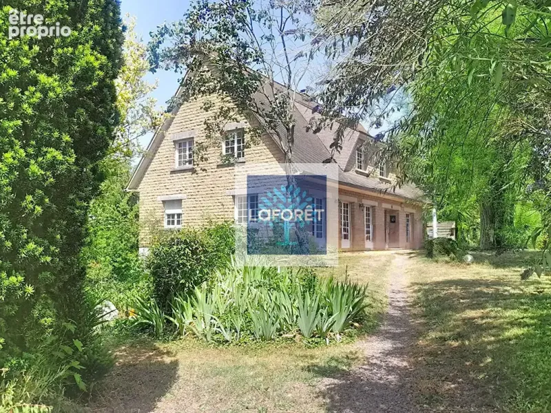 Photo Maison à Fontaine-Etoupefour au prix de 465 000€
