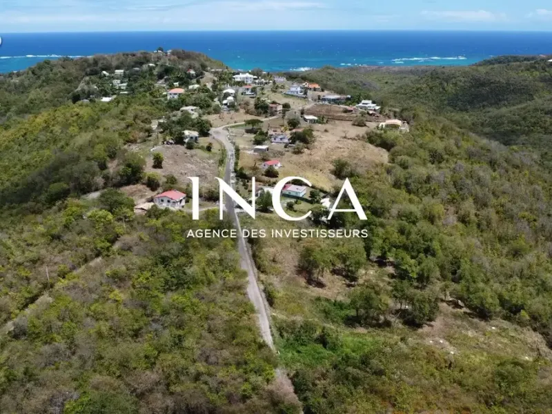 Photo Terrain à Le Marin au prix de 113 000€