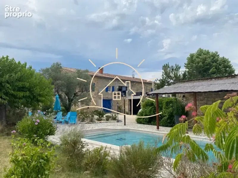 Photo Maison à Bessas au prix de 499 000€