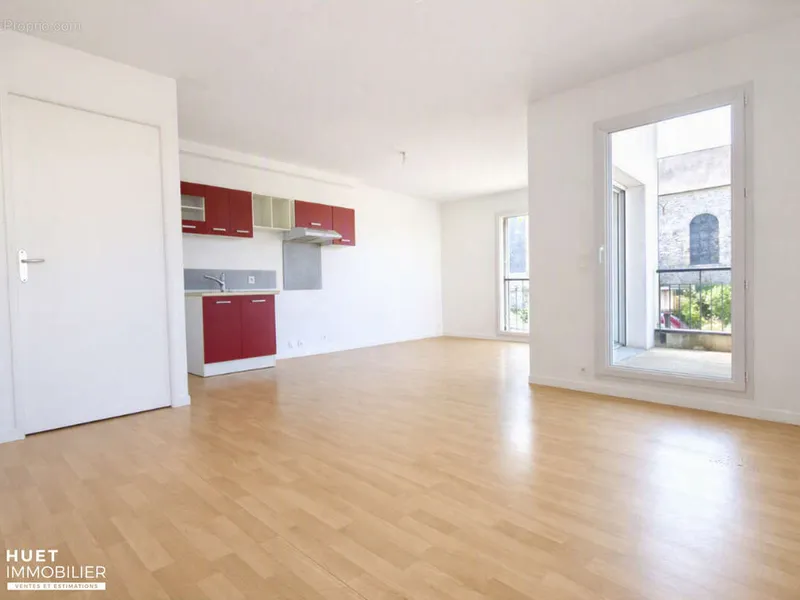 Photo Appartement à Crevin au prix de 197 000€