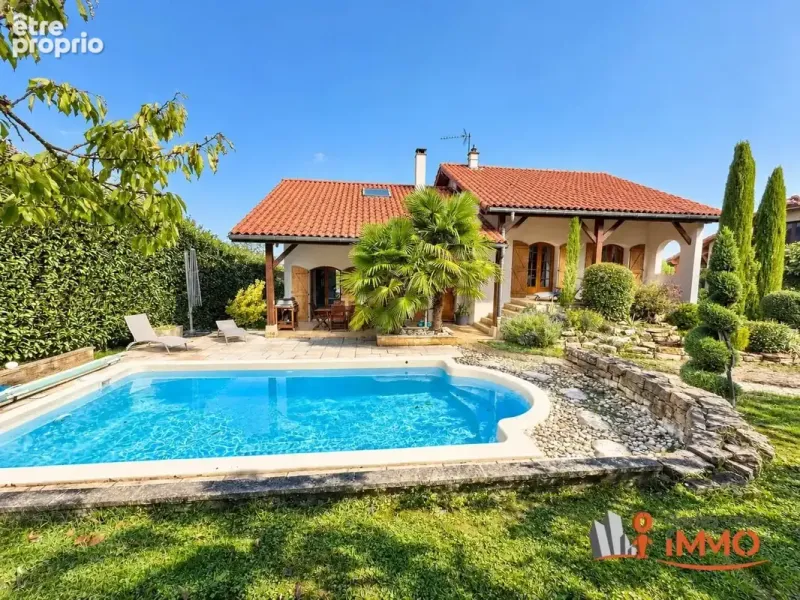 Photo Maison à Amberieu-En-Bugey au prix de 429 000€