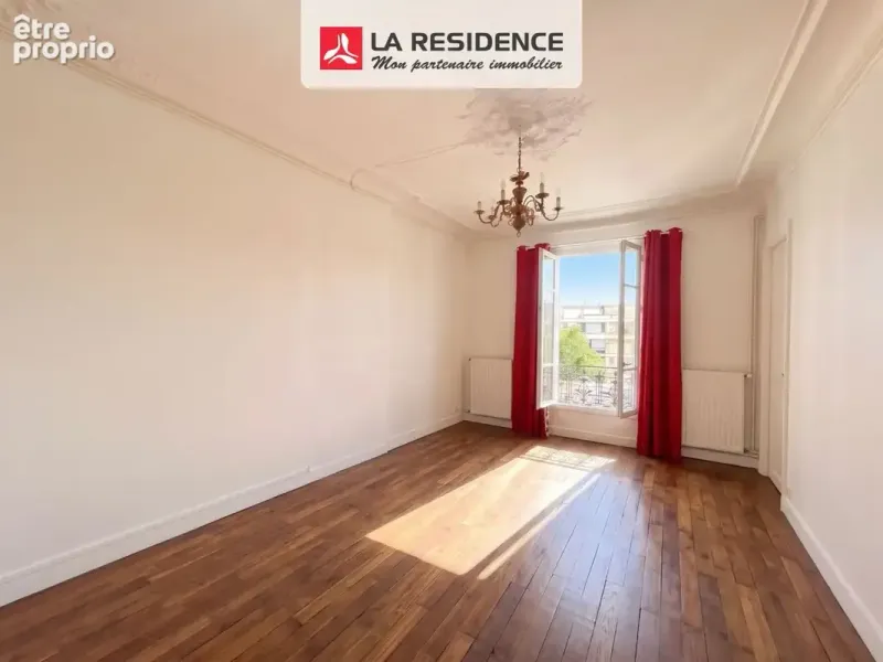 Photo Appartement à Chatou au prix de 350 000€