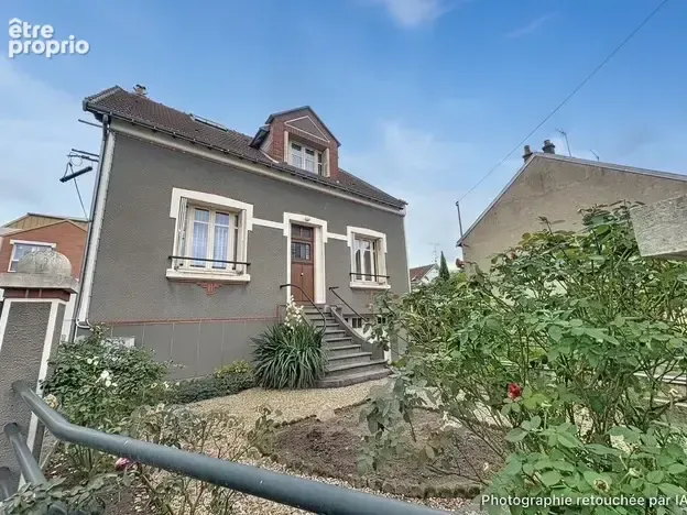 Photo Maison à Saint-Pierre-Des-Corps au prix de 234 500€