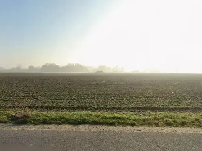 Photo Terrain à Steenvoorde au prix de 77 000€