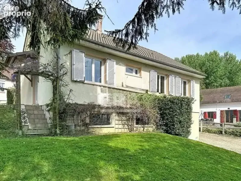 Photo Maison à Bobigny au prix de 159 000€
